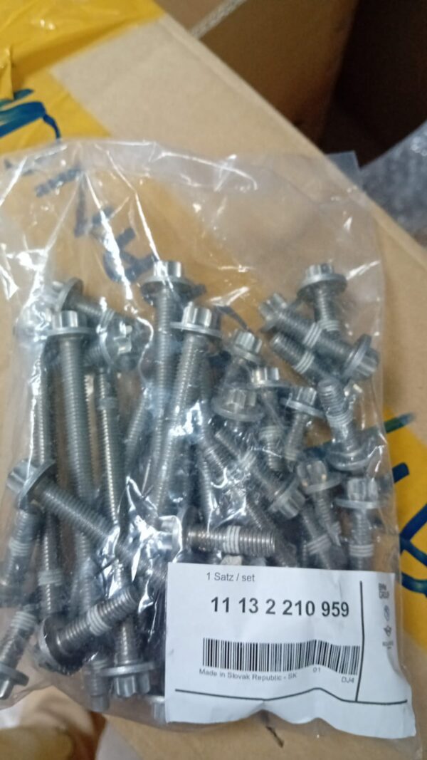 11132210959 Engine Oil Pan Bolt Set for BMW